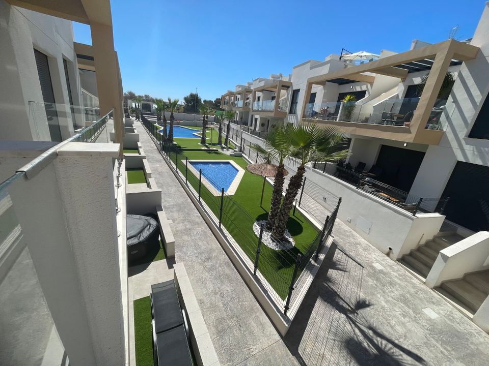 Bungalow i Playa Flamenca, Alicante - foto 1